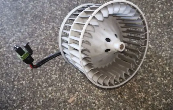 Renault Espace III Heater fan/blower 0130063506