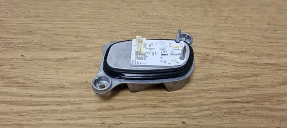 BMW 1 F40 LED ballast control module 90121825