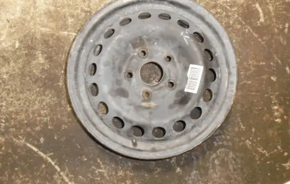 Volkswagen Golf V R12 steel rim 1K0601027C
