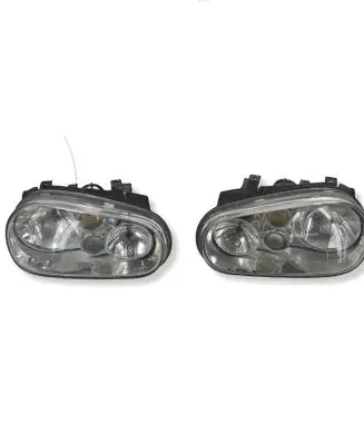 Volkswagen Golf IV Headlights/headlamps set 
