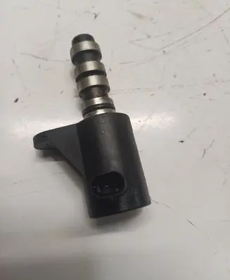 Mercedes-Benz E W238 Camshaft vanos timing valve A6541800415