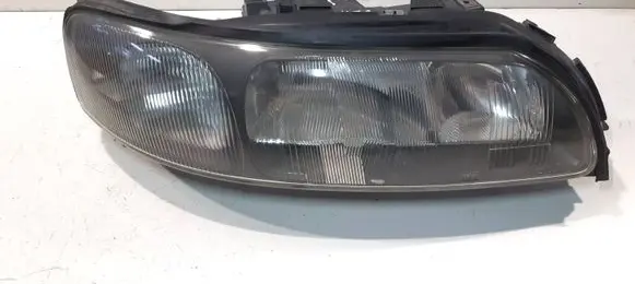 Volvo V70 Headlight/headlamp 89004806 8620687