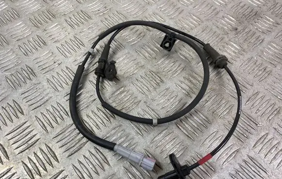 Hyundai Santa Fe ABS brake wheel speed sensor 58940S1010