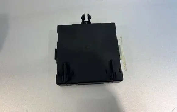 Mercedes-Benz C W204 Door control unit/module A2129003914 A2129020906 A2129011402