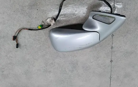 Peugeot 807 Front door electric wing mirror 