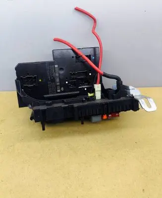 Mercedes-Benz C W204 Fuse module 2049000902 2045458732 2129022702