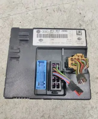 Audi A6 S6 C6 4F Light module LCM 4F0907289G