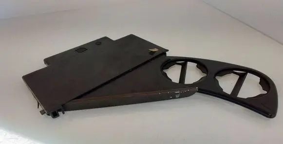 Volkswagen PASSAT B5 Cup holder 3B1858601A 3B1858589C