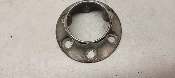 Opel Frontera B Original wheel cap 