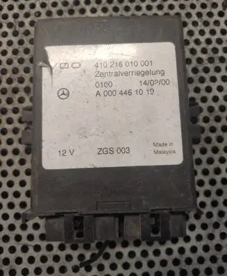 Mercedes-Benz Sprinter W901 W902 W903 W904 Door central lock control unit/module A0004461019 ZGS003 410215010001