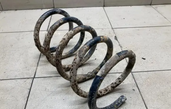 Volvo V70 Rear coil spring