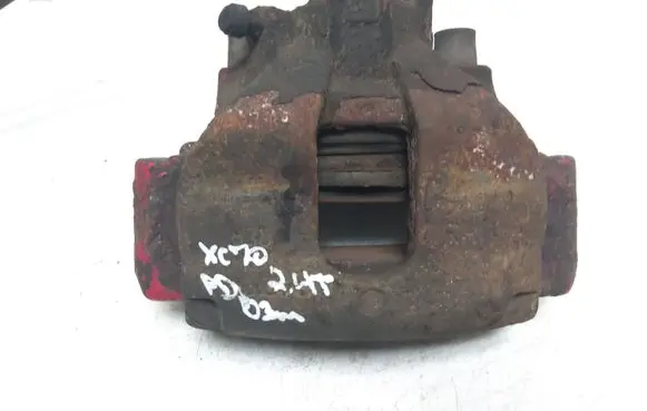 Volvo XC70 Front brake caliper