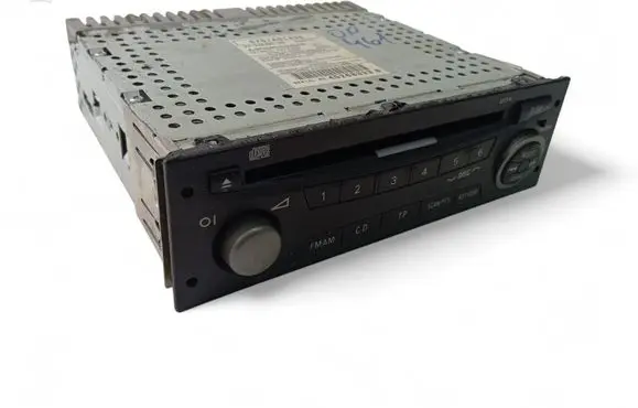 Radio/CD/DVD/GPS head unit
