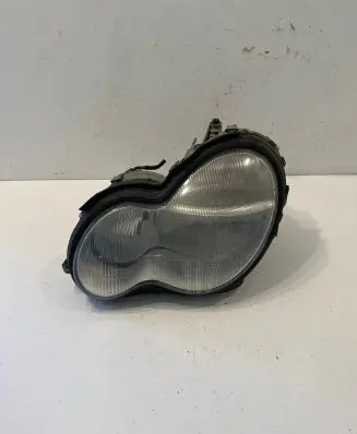 Mercedes-Benz C W203 Headlight/headlamp