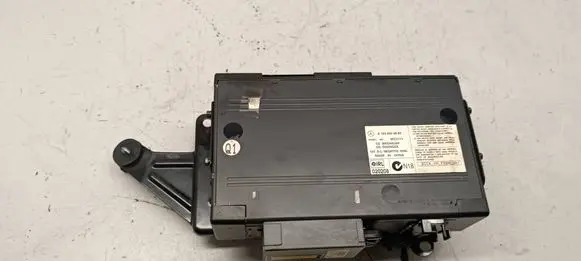 Mercedes-Benz ML W163 CD/DVD changer A1638203889 MC3111 020208