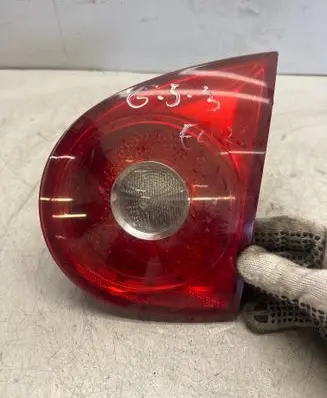 Volkswagen Golf V Tailgate rear/tail lights 1K6945094E 00009987