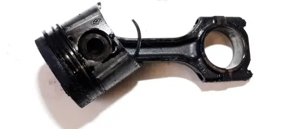Piston with connecting rod