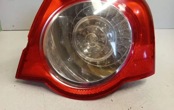 Volkswagen PASSAT B6 Rear/tail lights 3C5945096C