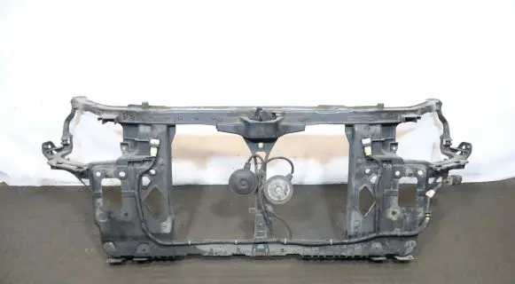 Hyundai i30 Front bumper support beam