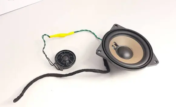 BMW 6 G32 Gran Turismo Panel speaker 9354084 9362560 65139354084