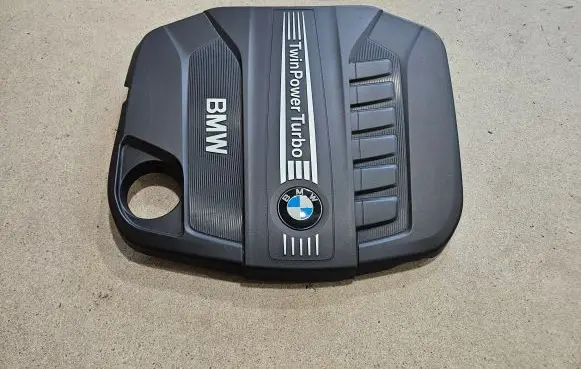 BMW 6 F12 F13 Engine cover (trim) 8513453