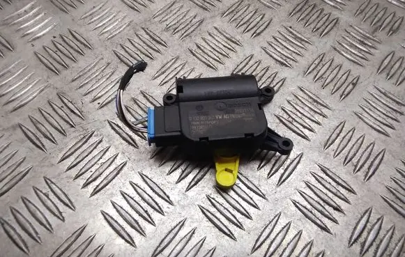 Skoda Yeti (5L) Air flap motor/actuator 0132801342