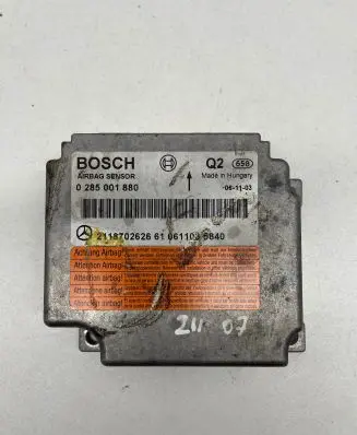 Mercedes-Benz E W211 Airbag control unit/module 2118702626 0285001880