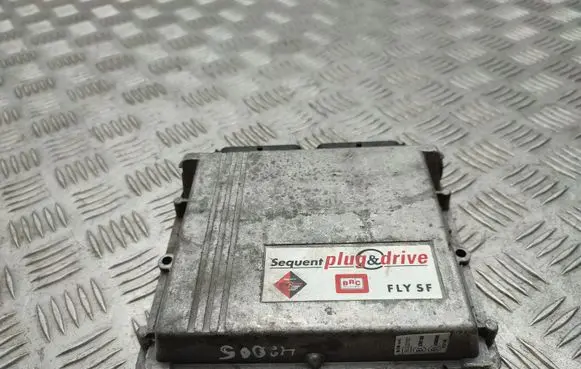 Opel Meriva B LP gas control unit module 031001 67R011002 110R001001