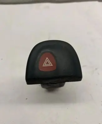 Volkswagen PASSAT B7 USA Hazard light switch 841043