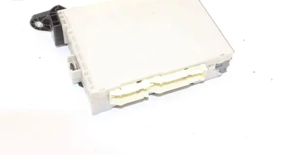 Lexus IS III XE30 Central body control module 8922153250