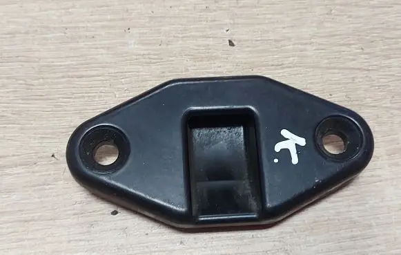 Volkswagen Caddy Sliding door lock loop/hook striker 2K0843667A