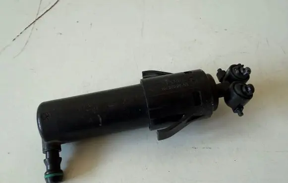 Opel Mokka Headlight washer spray nozzle 16784300AA