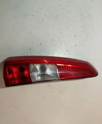 Volvo V70 Rear/tail lights