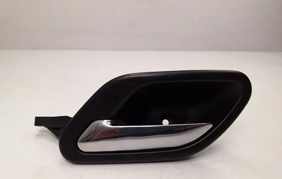 BMW 5 E39 Front door interior handle 8226049 51218226049