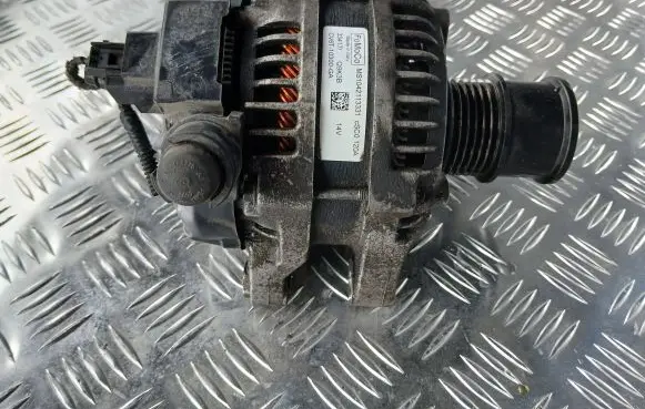 Ford Focus Generator/alternator CV6T10300GA CSC0120A MS1042113331