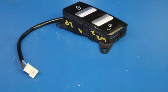 Mercedes-Benz S W221 Central locking switch button 
