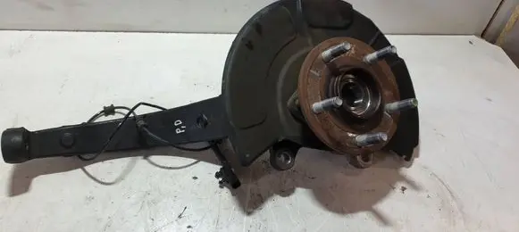 Front wheel hub