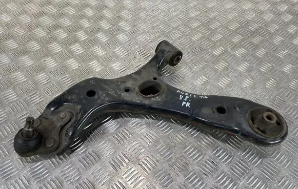 Toyota Auris E180 Front lower control arm/wishbone