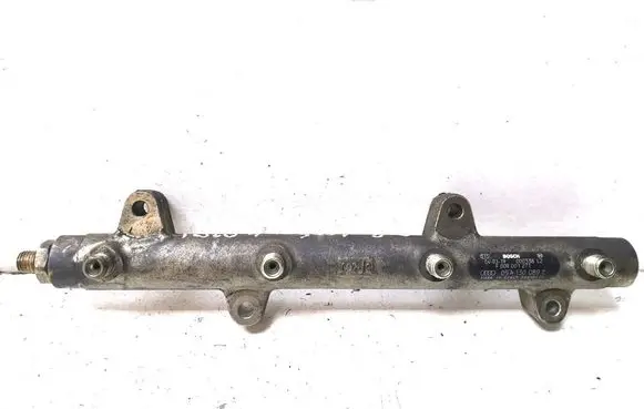 Audi A8 S8 D3 4E Fuel main line pipe 057130089C