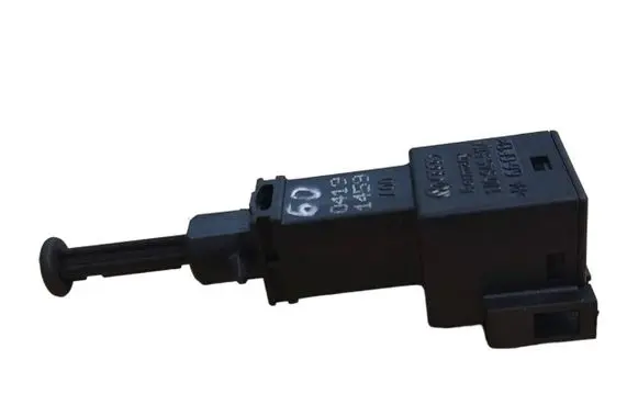 Volkswagen Golf IV Brake pedal sensor switch 1J0945511A 1457
