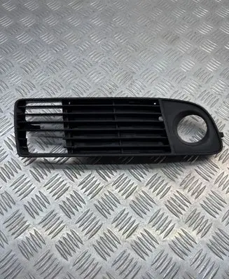 Audi A6 S6 C5 4B Front bumper lower grill 4B0807682H