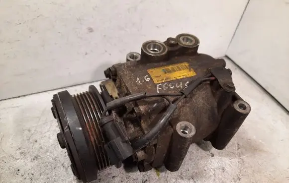 Ford Focus Air conditioning (A/C) compressor (pump) XS4H19D629AD