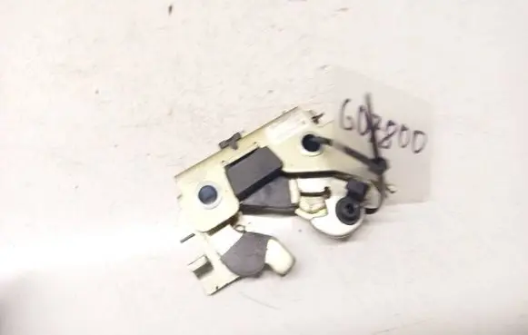 Opel Vectra C Seat back rest lock catch 24443086