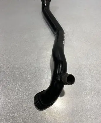 Ford Kuga II Engine coolant pipe/hose