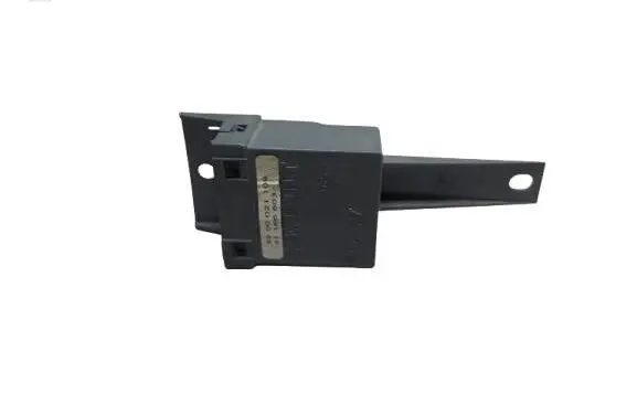 Opel Vivaro Comfort/convenience module 8200021109