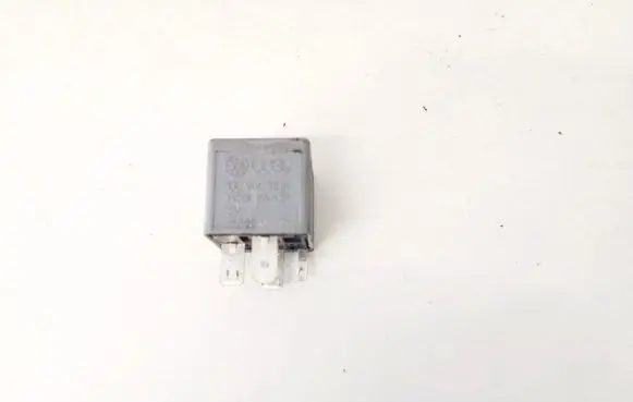 Volkswagen Golf IV Other relay 1j0906381a v23134-b63-x396