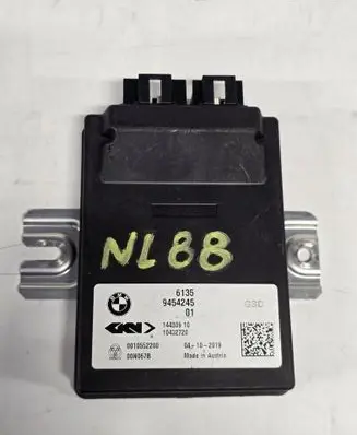 BMW 3 G20 G21 Air suspension control unit module (rear) 9454245