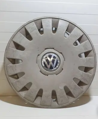 Volkswagen Sharan R15 wheel hub/cap/trim 7M7601147B