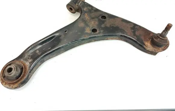 Suzuki Grand Vitara II Front lower control arm/wishbone
