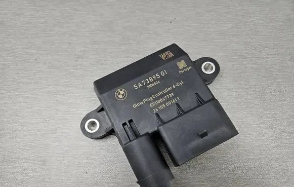 BMW X3 E83 Glow plug pre-heat relay 5A73895 12215A73895 7801201